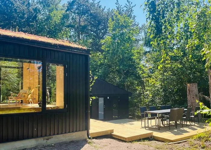 Summer House By Sejero Bay With Panoramic Windows Højby